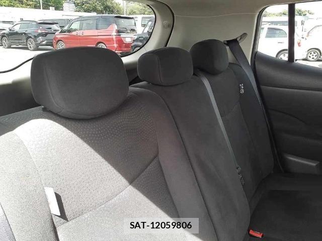 Nissan LEAF 2016 8928469-11