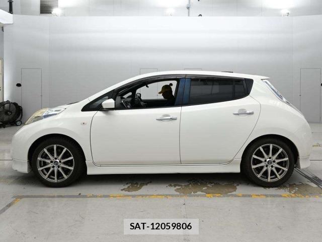 Nissan LEAF 2016 8928469-4