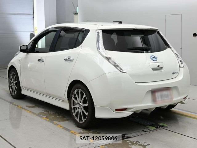 Nissan LEAF 2016 8928469-6