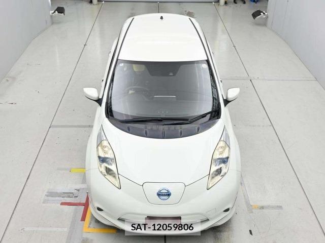 Nissan LEAF 2016 8928469-7