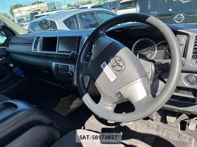 Toyota HIACE WAGON 2019 8915037-3