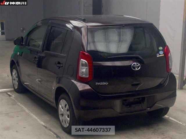 Toyota PASSO 2015 8888007-1
