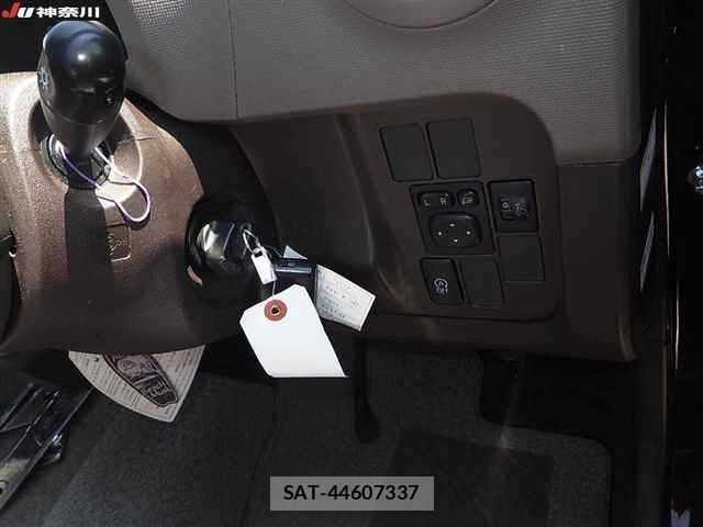 Toyota PASSO 2015 8888007-7