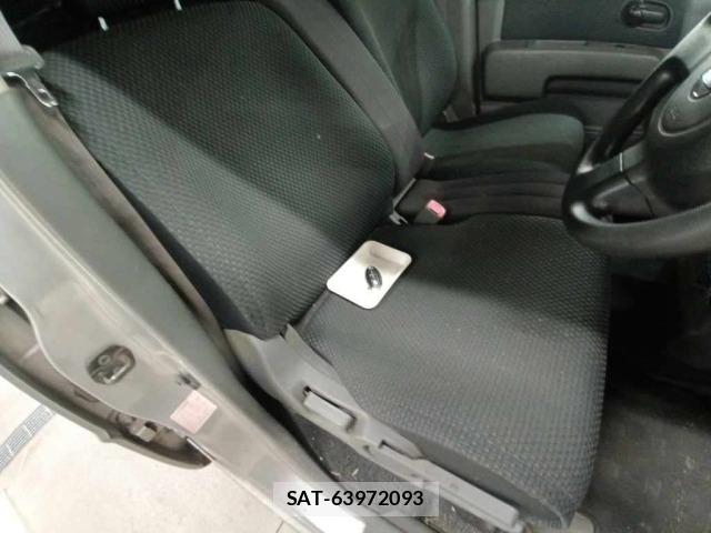 Nissan CUBE 2007 8768320-10