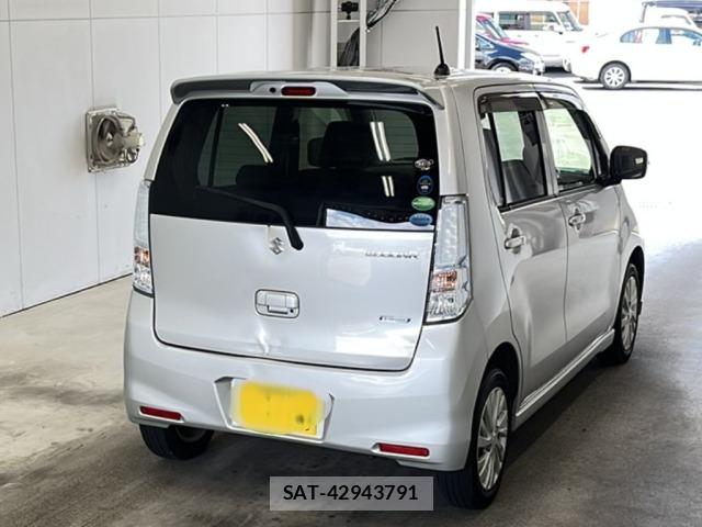 Suzuki WAGON R 2014 8919916-1