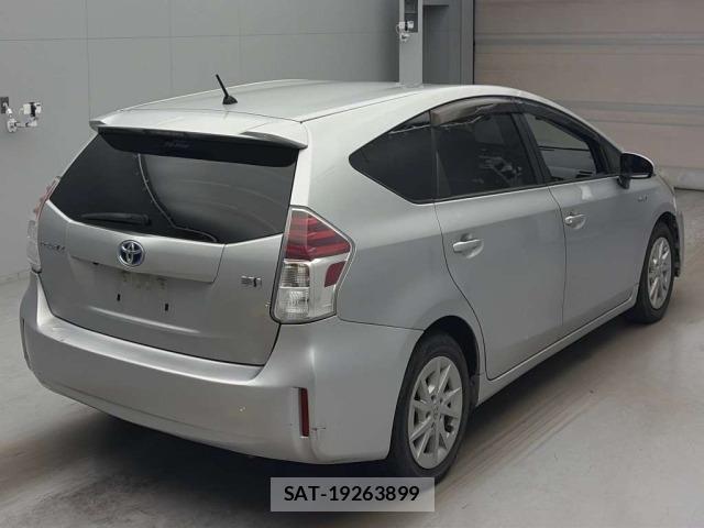 Toyota PRIUS 2015 8772616-1