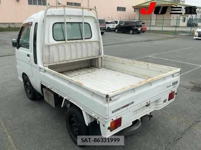 Daihatsu HIJET TRUCK 2001 8862895-1
