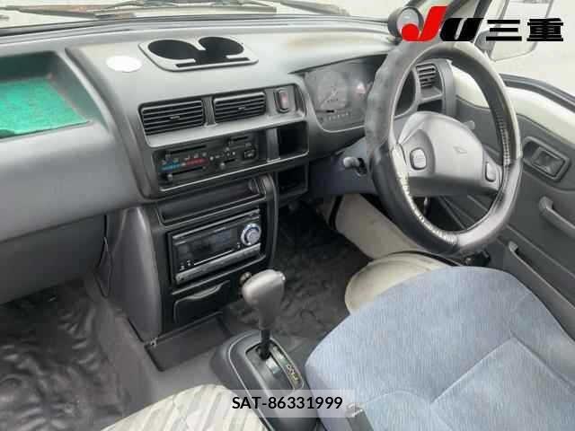 Daihatsu HIJET TRUCK 2001 8862895-8