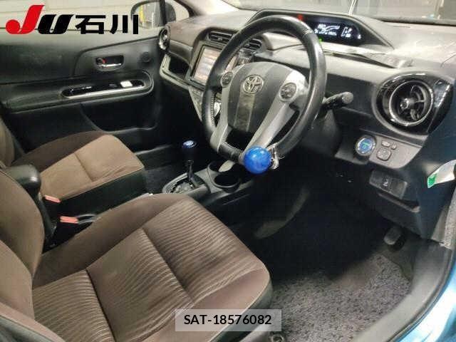 Toyota AQUA 2015 8862379-3