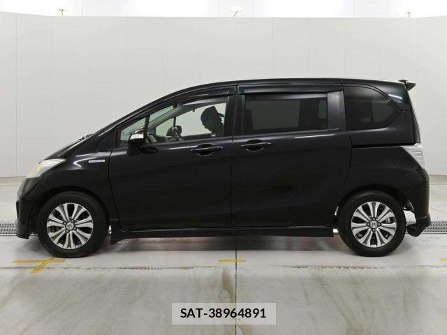 Honda FREED 2011 8809741-4