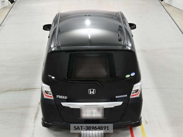 Honda FREED 2011 8809741-8
