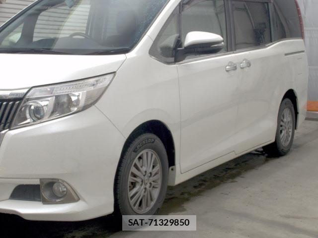 Toyota ESQUIRE 2015 8908376-4