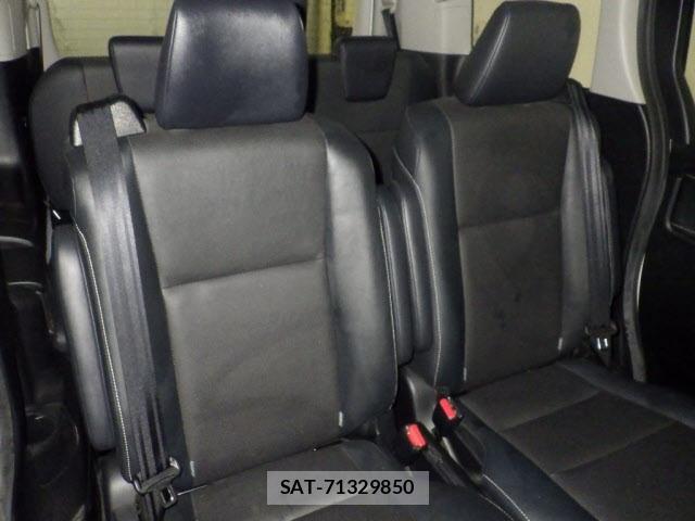 Toyota ESQUIRE 2015 8908376-8