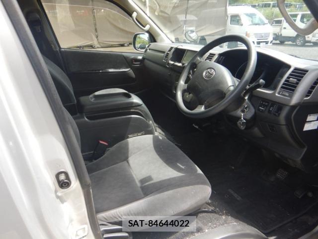 Toyota HIACE WAGON 2011 8809719-5