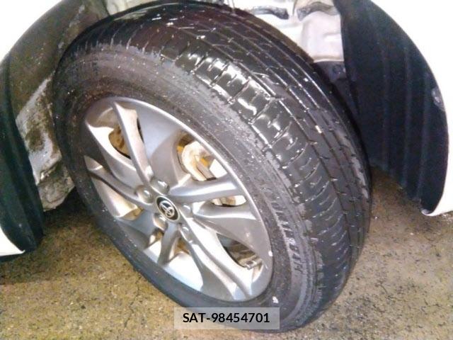 Toyota SIENTA 2015 8902795-9