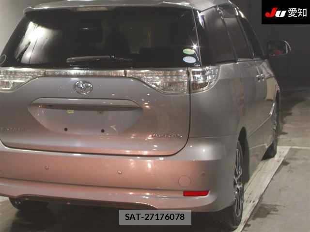 Toyota ESTIMA 2013 8909032-8