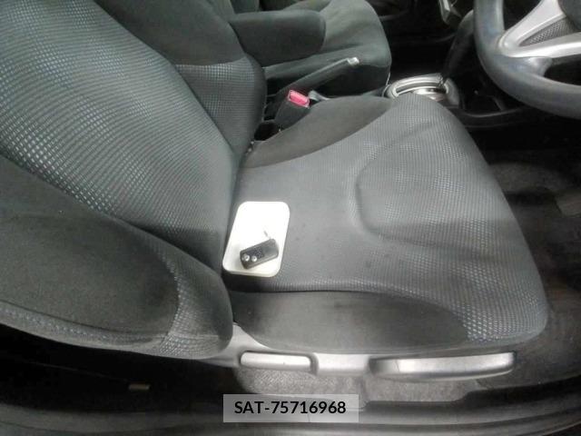 Honda FIT 2013 8809721-10