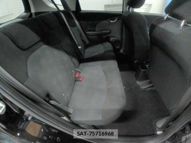 Honda FIT 2013 8809721-12