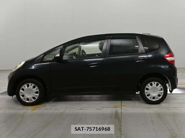 Honda FIT 2013 8809721-4
