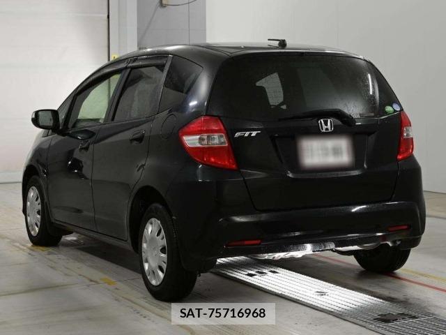 Honda FIT 2013 8809721-6