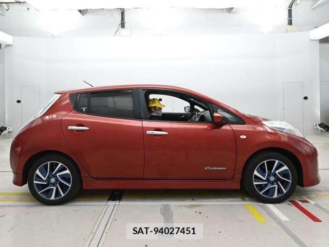 Nissan LEAF 2016 8717247-3