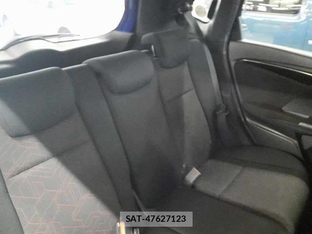 Honda FIT 2013 8862143-11