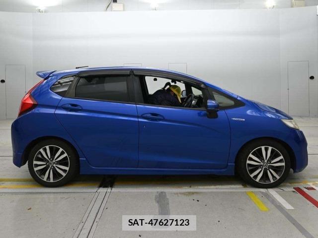 Honda FIT 2013 8862143-3