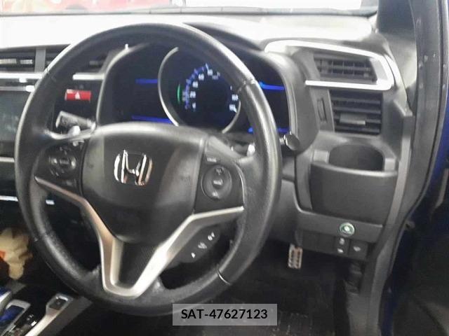 Honda FIT 2013 8862143-9