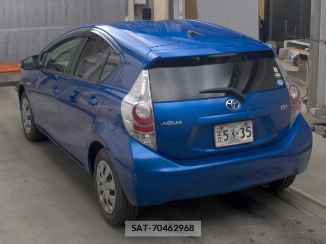 Toyota AQUA 2014 8682949-1
