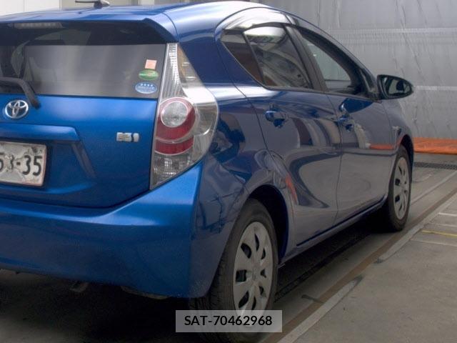Toyota AQUA 2014 8682949-5
