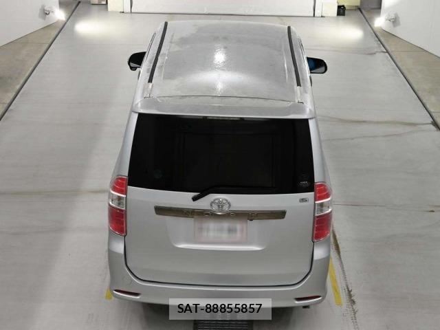 Toyota NOAH 2009 8870220-8