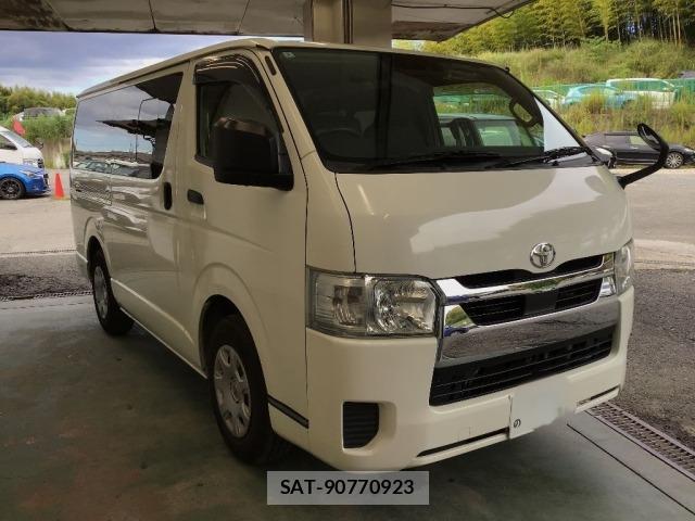 Toyota HIACE VAN 2021 8811138-3
