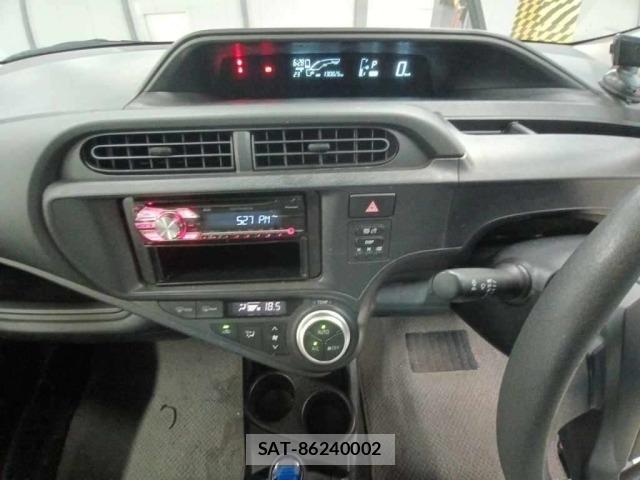 Toyota AQUA 2016 8862355-11