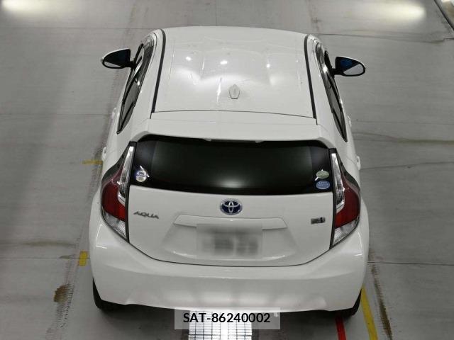 Toyota AQUA 2016 8862355-8