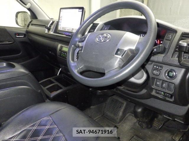Toyota HIACE WAGON 2019 8761722-3