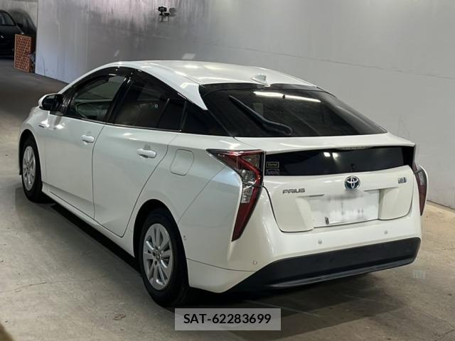 Toyota PRIUS 2018 8911594-1