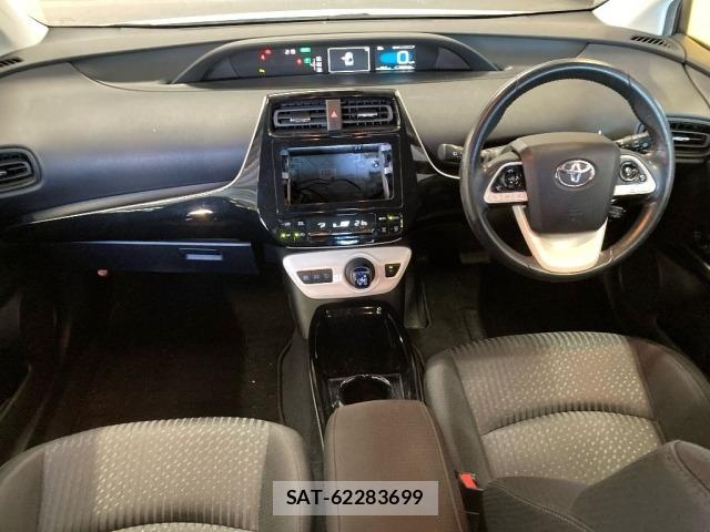 Toyota PRIUS 2018 8911594-3