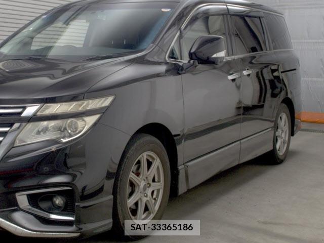 Nissan ELGRAND 2014 8689642-4