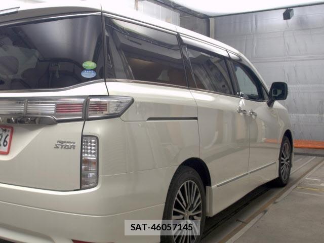 Nissan ELGRAND 2017 8908896-5