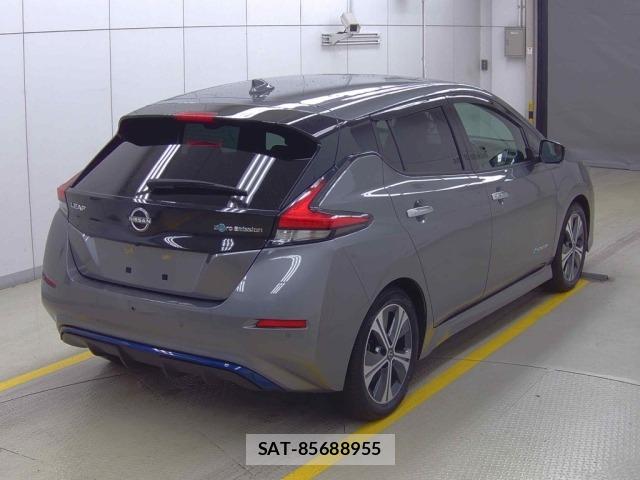 Nissan LEAF 2022 8863259-4