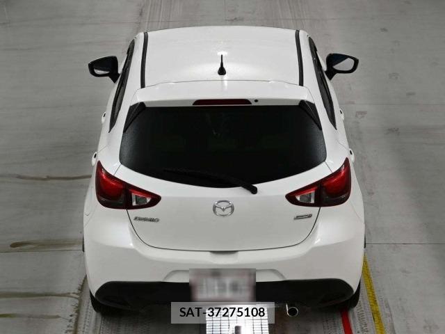Mazda DEMIO 2015 8768188-8