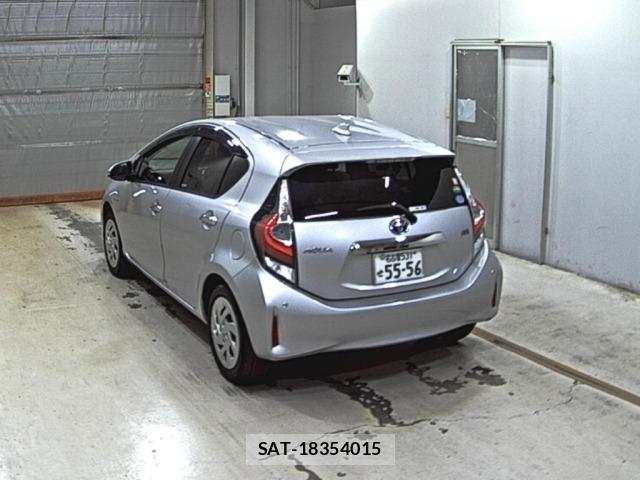 Toyota AQUA 2019 8705897-1