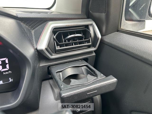 Daihatsu ROCKY 2020 8884816-5
