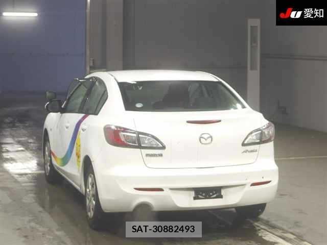 Mazda AXELA 2012 8802189-1