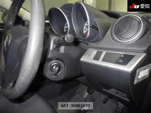 Mazda AXELA 2012 8802189-5
