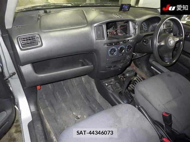 Toyota SUCCEED 2003 8805488-3