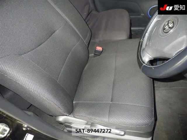 Toyota BB 2012 8700660-6
