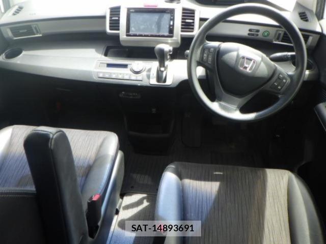 Honda FREED 2015 8716526-3