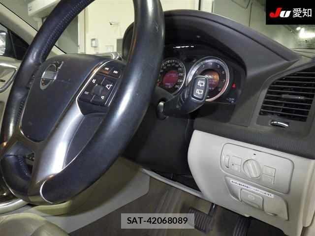 Volvo XC60 2012 8703292-5