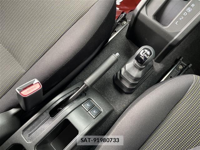 Suzuki JIMNY 2024 8748513-3